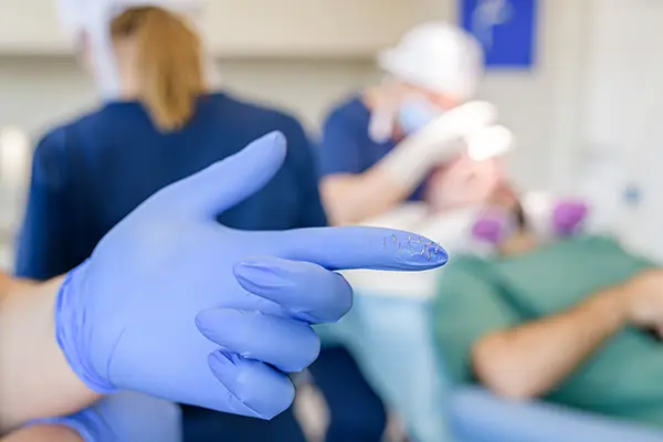 detail odebraných štěpů před implantací